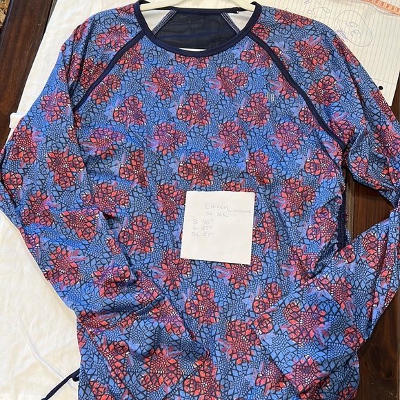 Eleven by V Williams XL Athletic Shirt Thumbholes Mesh Navy back Cinch Sides - Picture 7 of 9